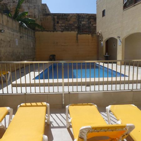 Country Inn Sannat Εξωτερικό φωτογραφία