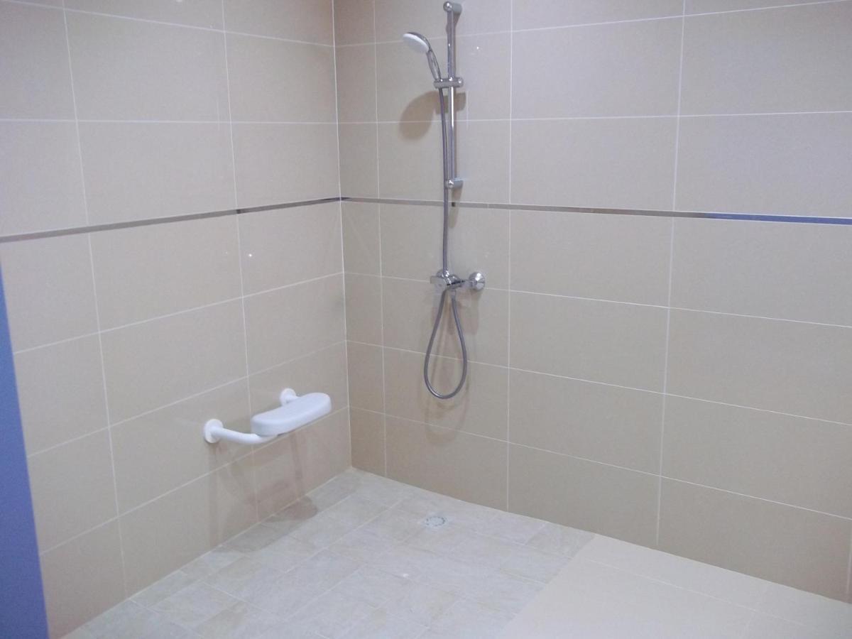 Country Inn Sannat Εξωτερικό φωτογραφία